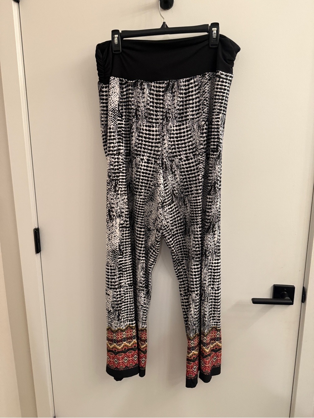 Apt. 9 Black & White Patterned Wide-Leg Pants with Colorful Hem